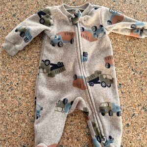 ⭐️5 ONESIES FOR $40⭐️ boy onesies NEWBORN